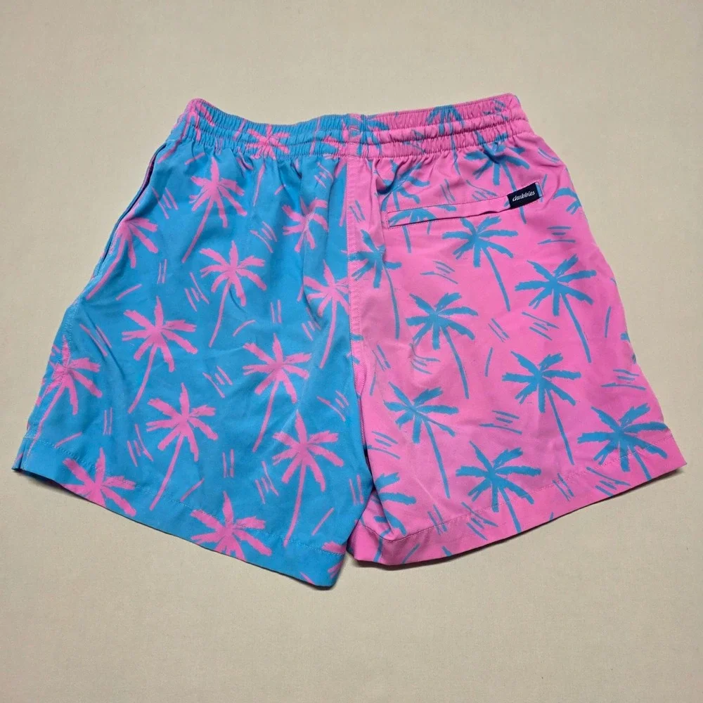 Chubbies Men Swim Trunks Small PinkBlue Palm Tree Graphics Mesh Lined Above Knee
